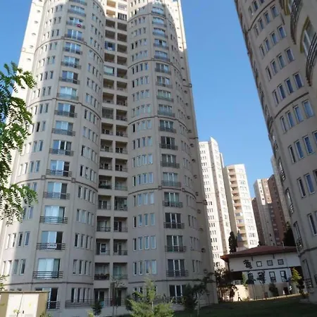 Yarimada Suites 5 דירה *